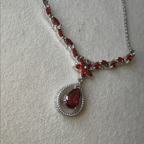 STS Karis signed Waterfall estate necklace.Garnet gems. Sterling silver - Picture 11 of 11